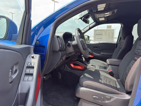 New 2026 Nissan Frontier PRO-4X w/ Pro-4x Convenience Package AWD/4WD image 12