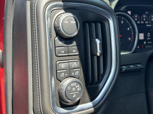 Certified 2022 Chevrolet Silverado 2500 LTZ w/ LTZ Premium Package AWD/4WD image 28