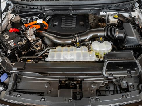 Certified 2023 Ford F150 Lariat w/ Equipment Group 502A High image 26