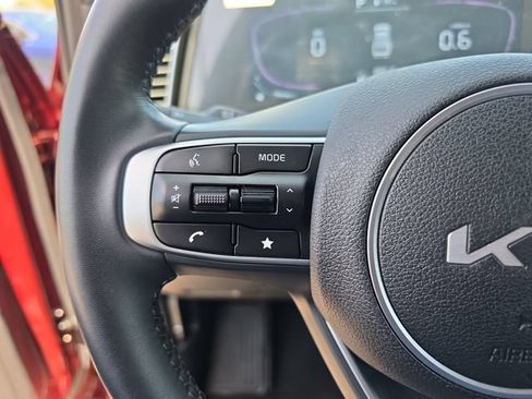 Certified 2025 Kia Sportage X-Line w/ Premium Package AWD/4WD image 21