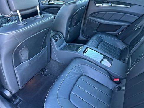 Used 2016 Mercedes-Benz CLS 400 image 12