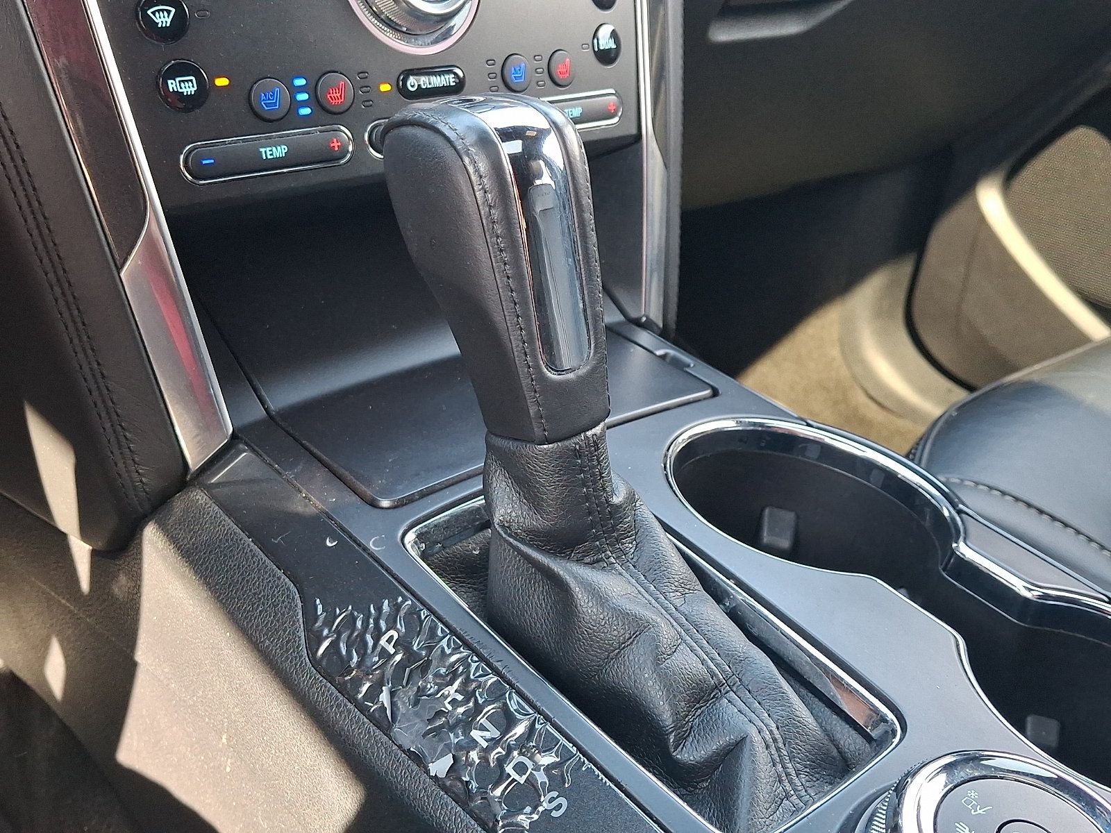 Used 2018 Ford Explorer Platinum AWD/4WD image 15