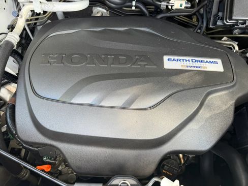 Used 2018 Honda Pilot EX-L image 32