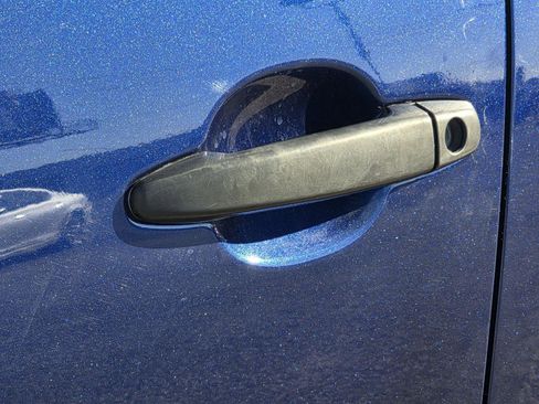 Used 2015 Toyota Tacoma PreRunner w/ TRD Off-Road Package image 42