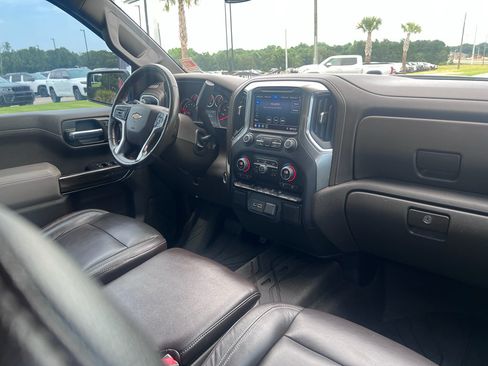 Used 2020 Chevrolet Silverado 1500 LT w/ All-Star Edition AWD/4WD image 14
