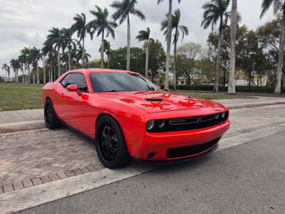 Used 2018 Dodge Challenger SXT w/ Sound Group