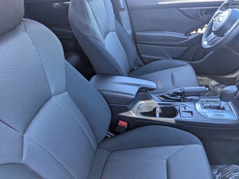 Certified 2023 Subaru Crosstrek 2.0i image 10