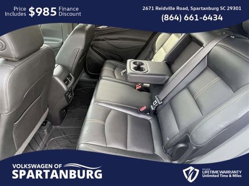 Used 2023 Chevrolet Equinox Premier image 10