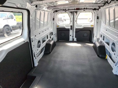 New 2024 Ford Transit 250 Low Roof RWD image 15