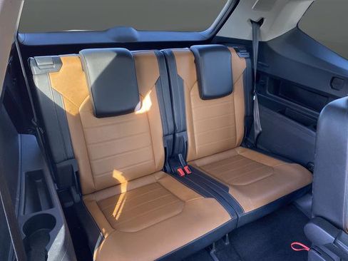 Used 2019 Volkswagen Atlas SEL Premium image 38