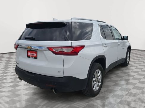 Used 2018 Chevrolet Traverse LT FWD image 20