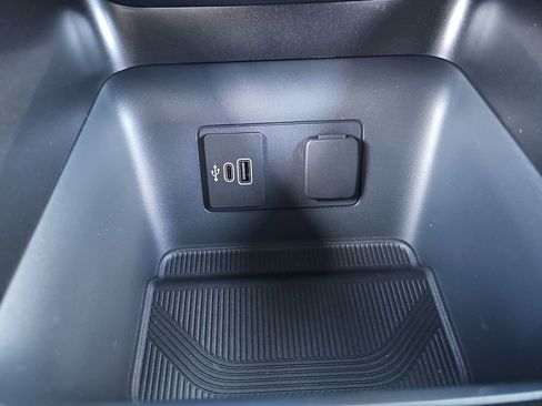 New 2026 Ford Explorer ST w/ Sun And Sound Package image 27