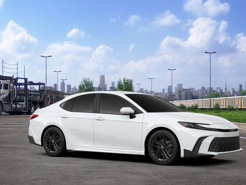New 2026 Toyota Camry SE image 16