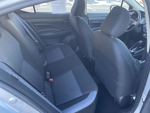 Used 2023 Nissan Versa SV image 15