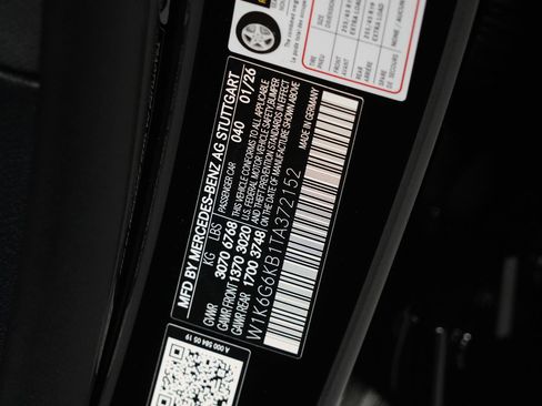 New 2026 Mercedes-Benz S 580e 4MATIC Sedan image 34