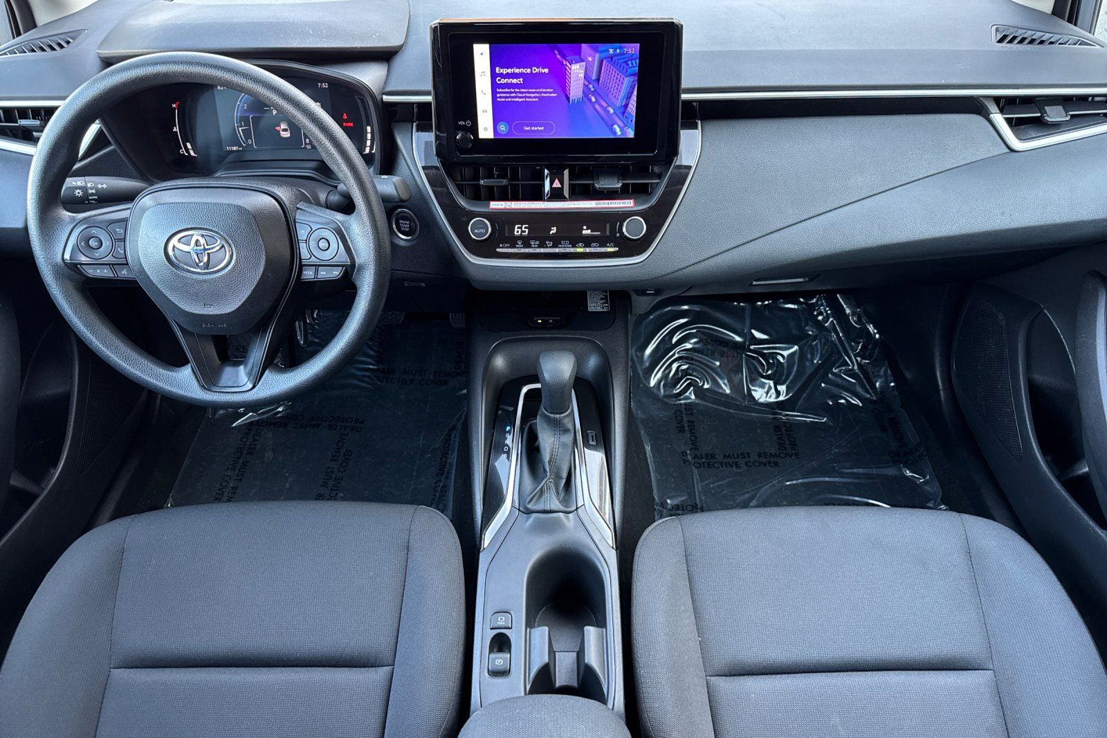 Used 2026 Toyota Corolla LE w/ LE Premium Package FWD image 14