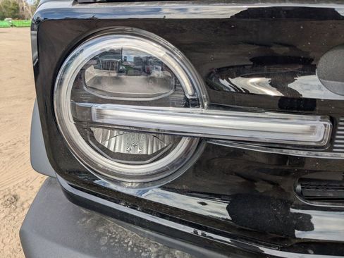 New 2025 Ford Bronco Outer Banks w/ Sasquatch Package image 10