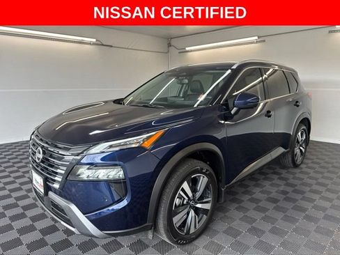 Certified 2025 Nissan Rogue SL w/ SL Premium Package FWD image 23