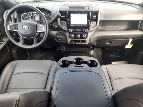 New 2026 RAM 2500 Tradesman w/ Chrome Appearance Group AWD/4WD image 24