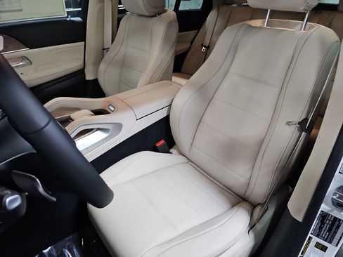 New 2026 Mercedes-Benz GLE 450 4MATIC image 16