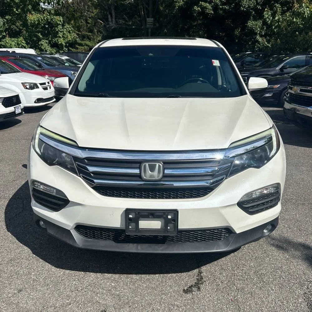 Used 2017 Honda Pilot EX-L image 2