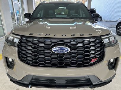 New 2026 Ford Explorer ST w/ Sun And Sound Package