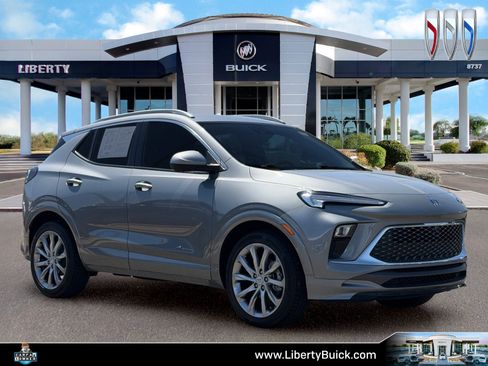 Used 2024 Buick Encore GX Avenir w/ Avenir Technology Package FWD image 1