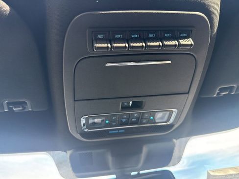 Used 2024 Ford F350 Platinum image 47