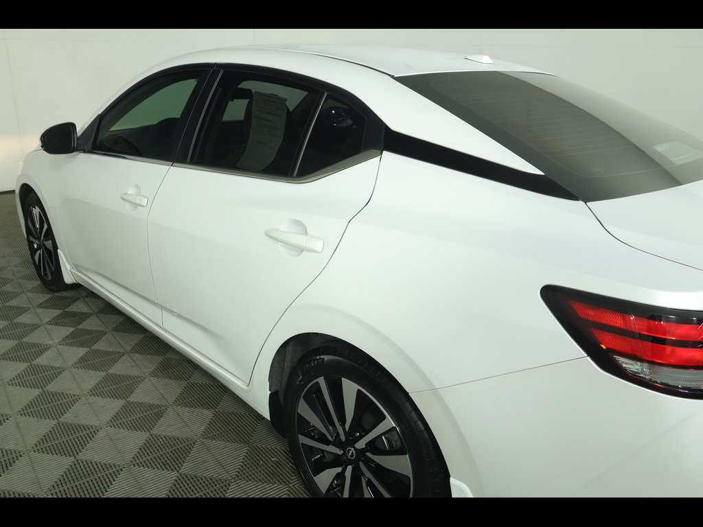 Used 2024 Nissan Sentra SV w/ SV Premium Package FWD image 18