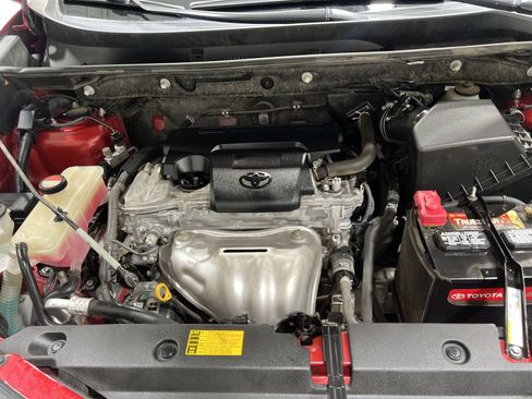 Used 2014 Toyota RAV4 XLE AWD/4WD image 25
