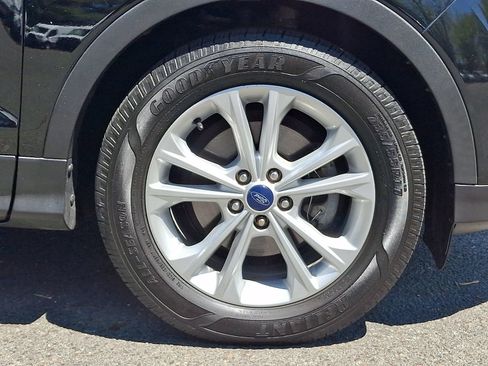Certified 2018 Ford Escape SEL FWD image 9