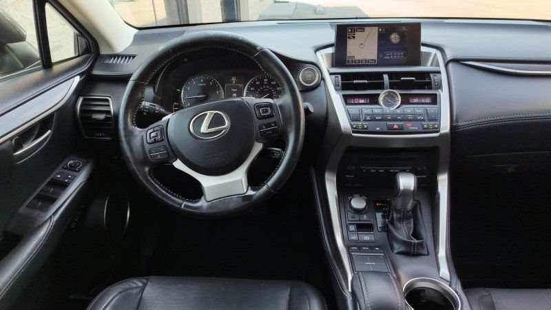 Used 2015 Lexus NX 200t FWD w/ Luxury Package image 23
