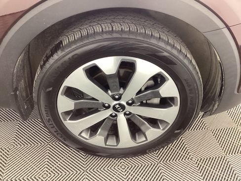 Used 2021 Kia Telluride S image 12