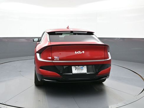 New 2025 Kia EV6 Wind image 7