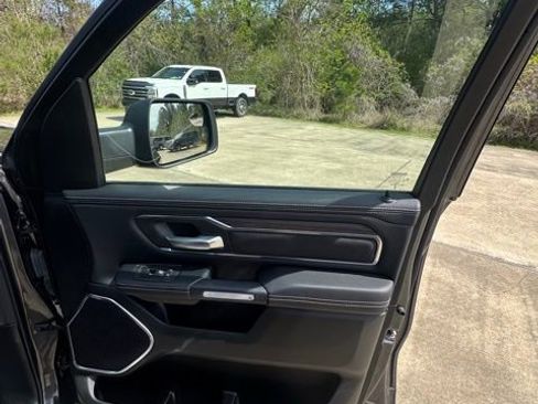 Used 2025 RAM 1500 Laramie w/ Sport Appearance Package image 24