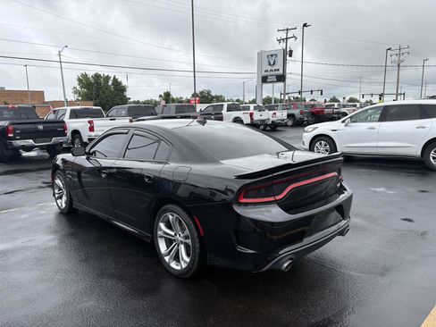 Used 2022 Dodge Charger R/T RWD image 17
