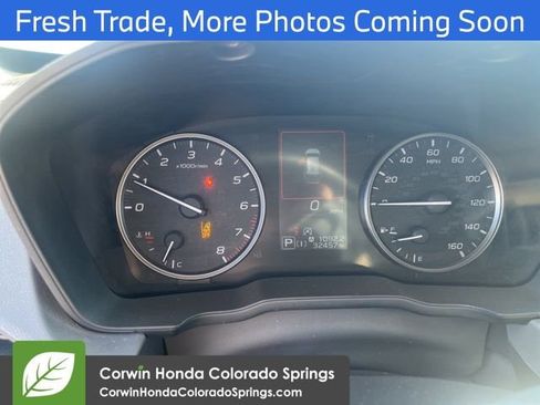 Used 2024 Subaru Crosstrek 2.0i Premium image 10