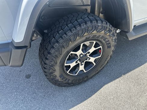 Used 2022 Jeep Wrangler Unlimited Rubicon w/ LED Lighting Group image 27