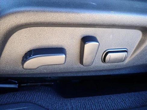 Used 2016 Subaru Outback 2.5i Premium image 13