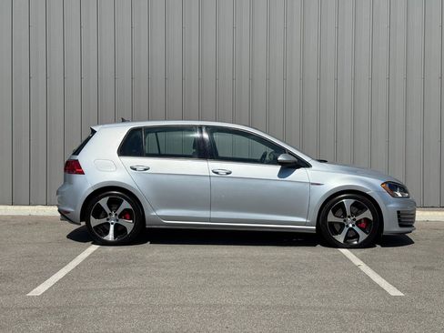 Used 2015 Volkswagen GTI S FWD image 4
