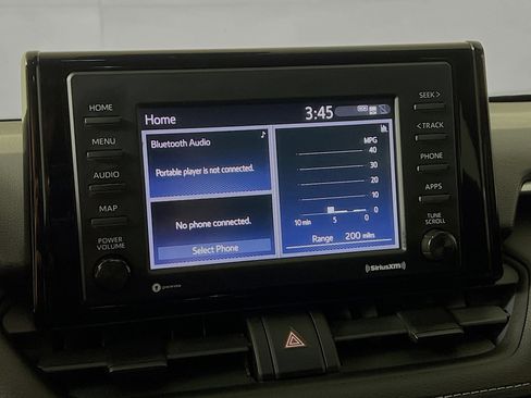 Used 2021 Toyota RAV4 LE image 27