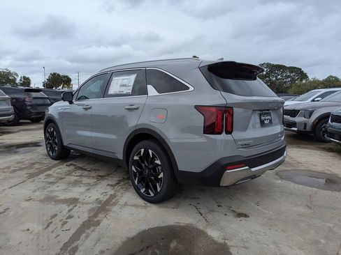 New 2026 Kia Sorento SX image 6