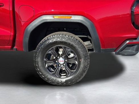 Used 2024 GMC Canyon Elevation image 22