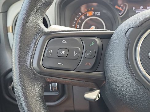 Used 2025 Jeep Wrangler Unlimited Sport AWD/4WD image 20