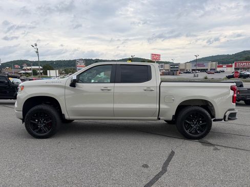 Used 2026 Chevrolet Silverado 1500 RST w/ RST Select Package AWD/4WD image 3