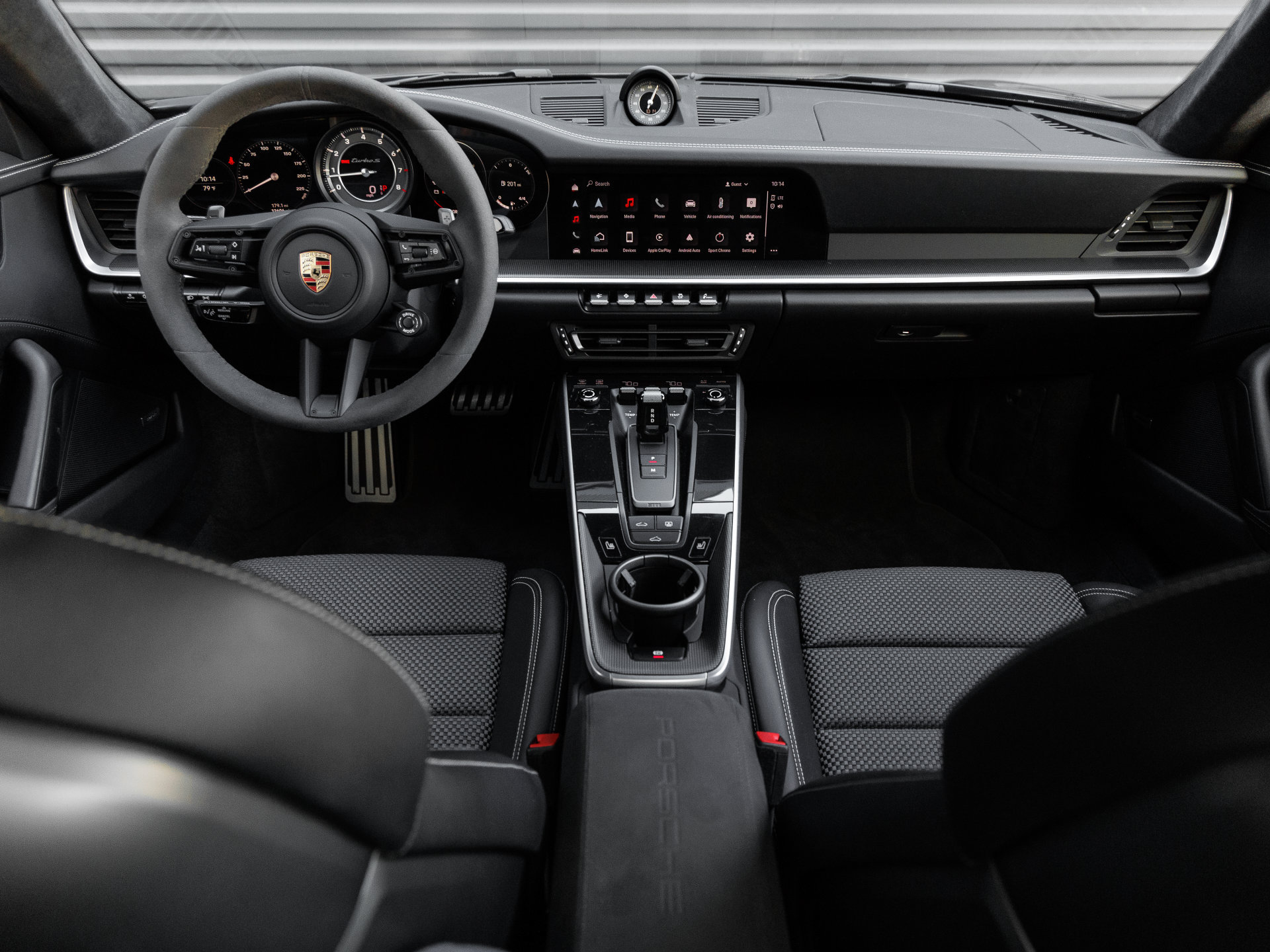 Certified 2024 Porsche 911 Turbo S AWD/4WD image 18