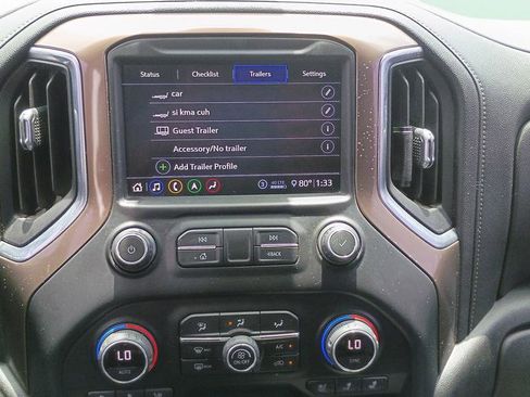 Used 2020 Chevrolet Silverado 2500 High Country w/ Z71 Off-Road Package AWD/4WD image 16