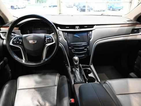 Used 2019 Cadillac XTS Luxury FWD image 12