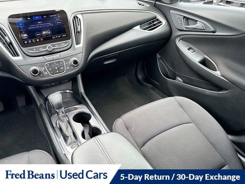 Used 2024 Chevrolet Malibu LT FWD image 31
