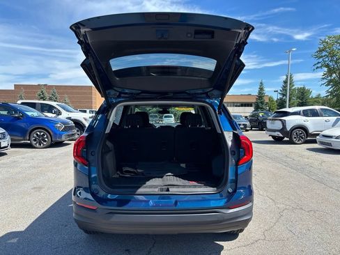 Used 2020 GMC Terrain SLE w/ Driver Convenience Package AWD/4WD image 7